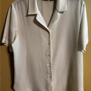 Liz Baker Cream Short Sleeve Button Down Shirt